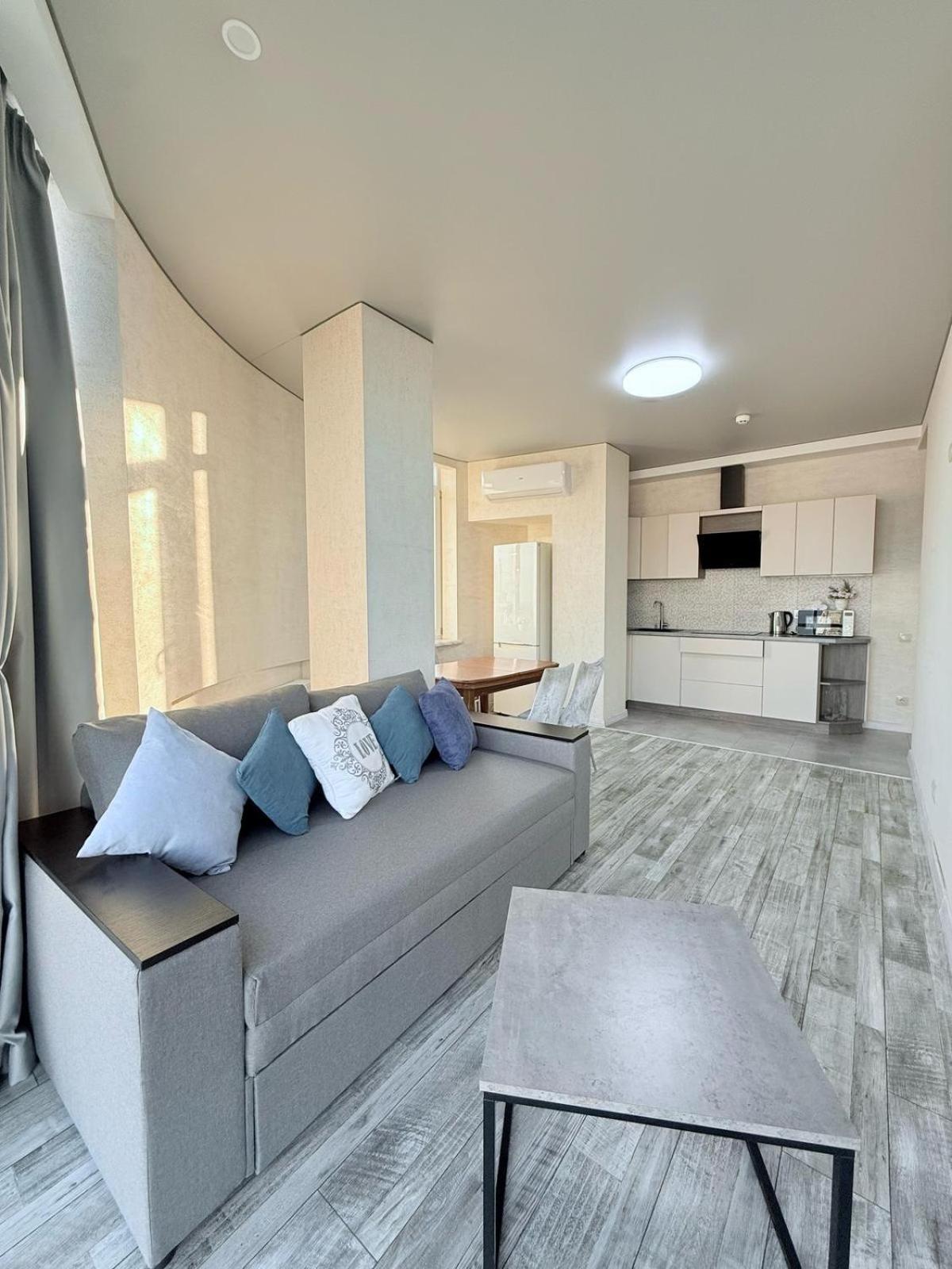 Gagarin Plaza Apartments Odessza Kültér fotó