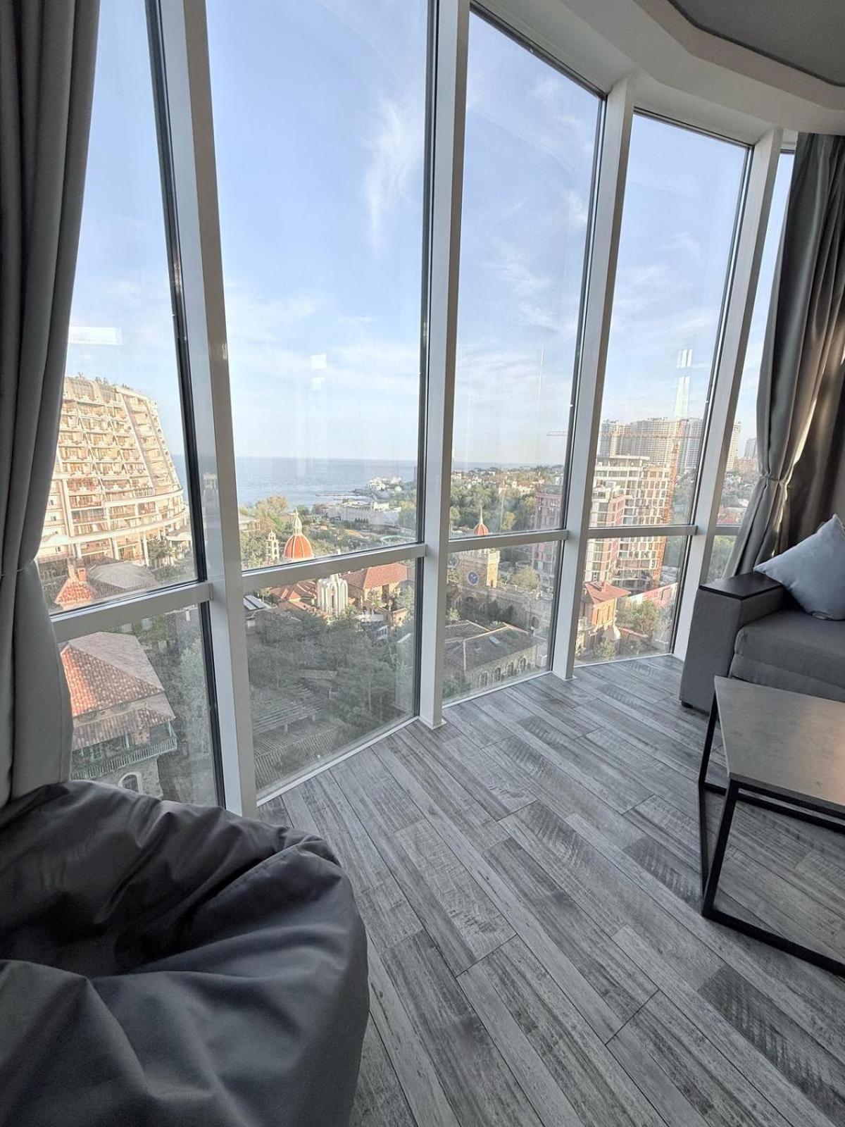 Gagarin Plaza Apartments Odessza Kültér fotó