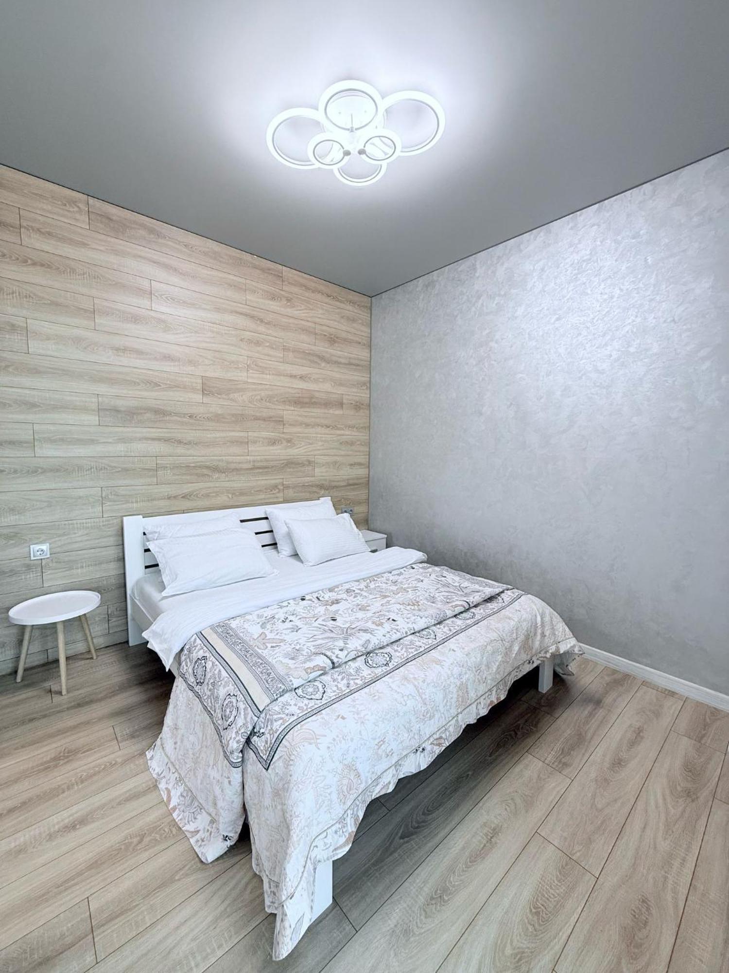 Gagarin Plaza Apartments Odessza Kültér fotó